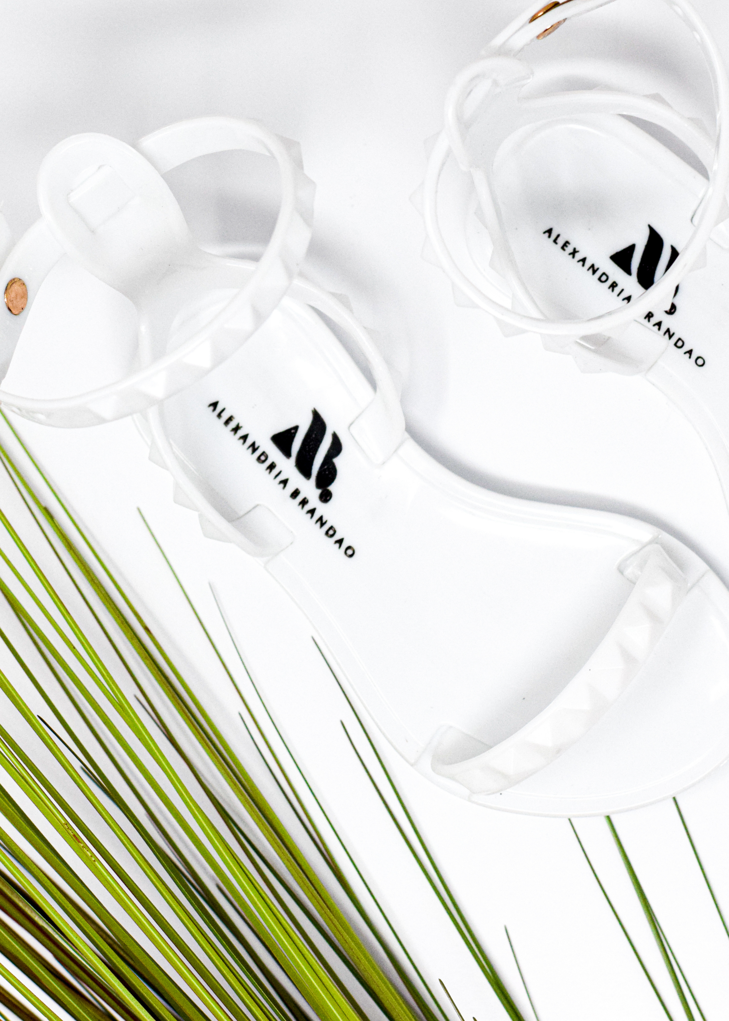 SHOES BY ALEXANDRIA BRANDAO ARIA KIDS WHITE SANDALS