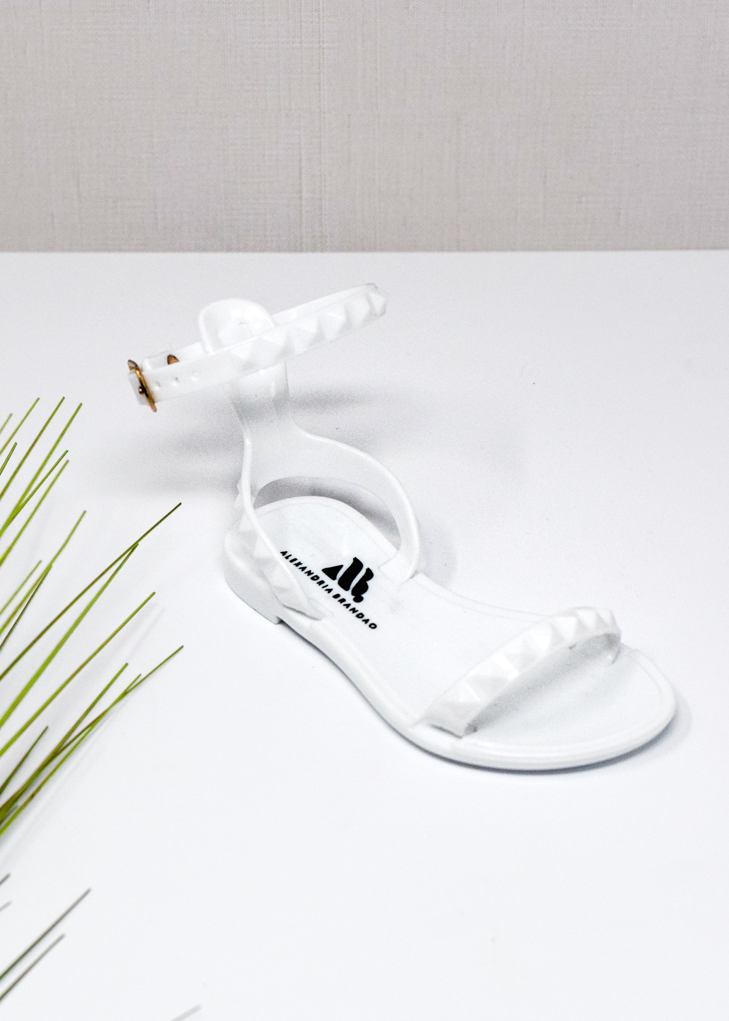 SHOES BY ALEXANDRIA BRANDAO ARIA KIDS WHITE SANDALS