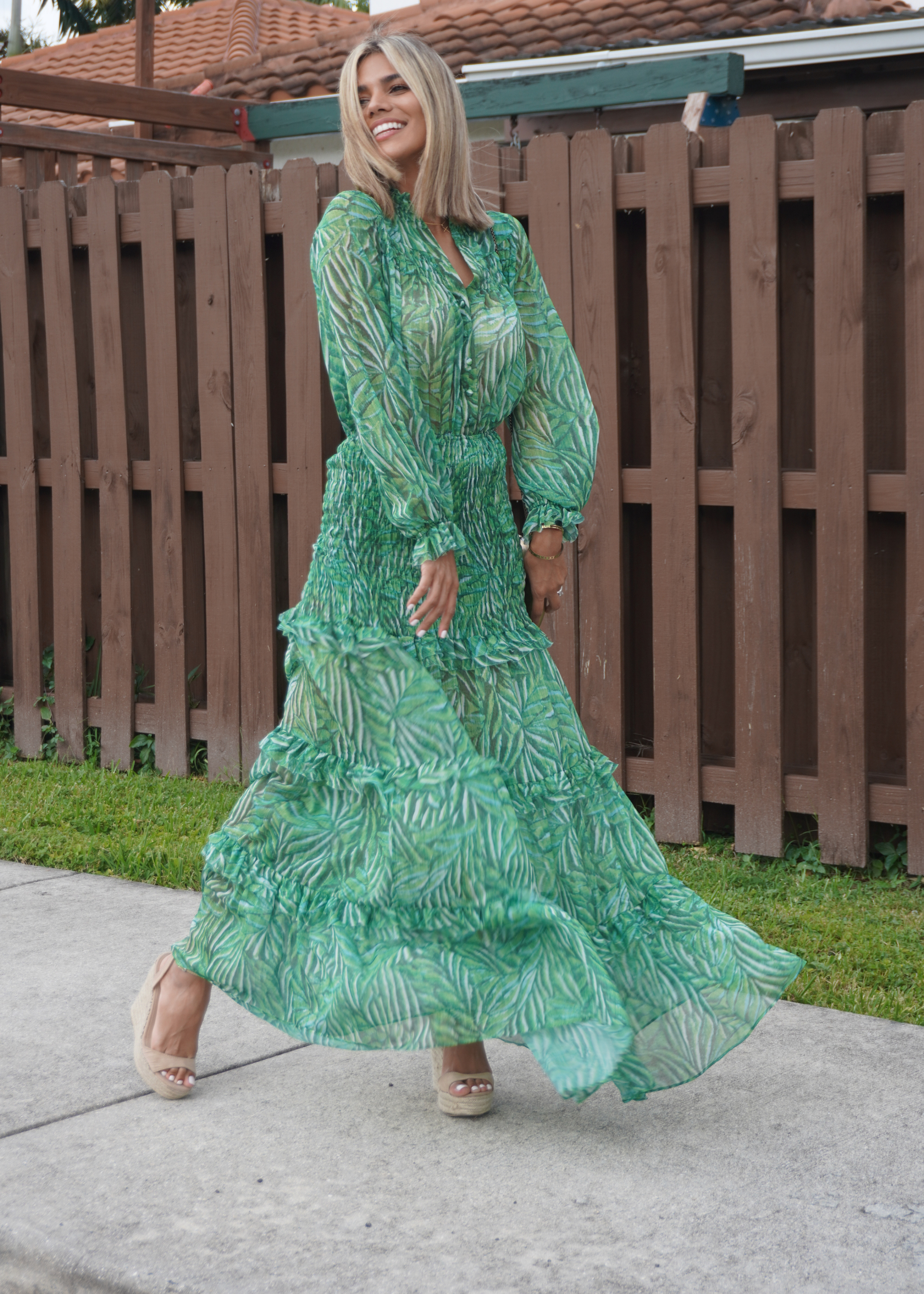 @carlanunez_ styled in a flowy green long dress with Alyssa B nude platform espadrille wedges.
